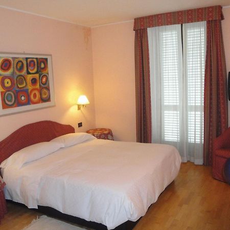 Hotel Due Mondi Турин Экстерьер фото
