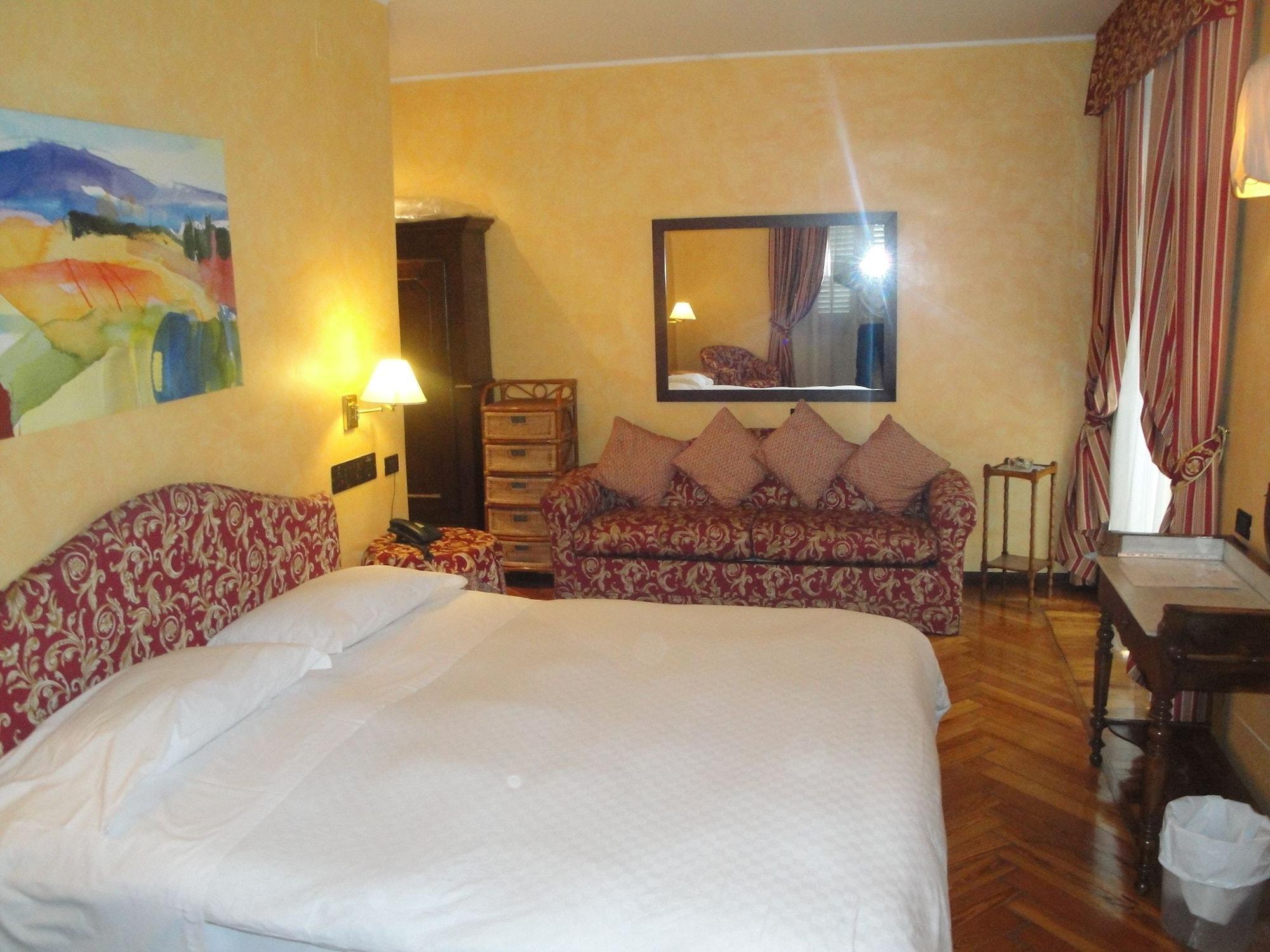 Hotel Due Mondi Турин Экстерьер фото