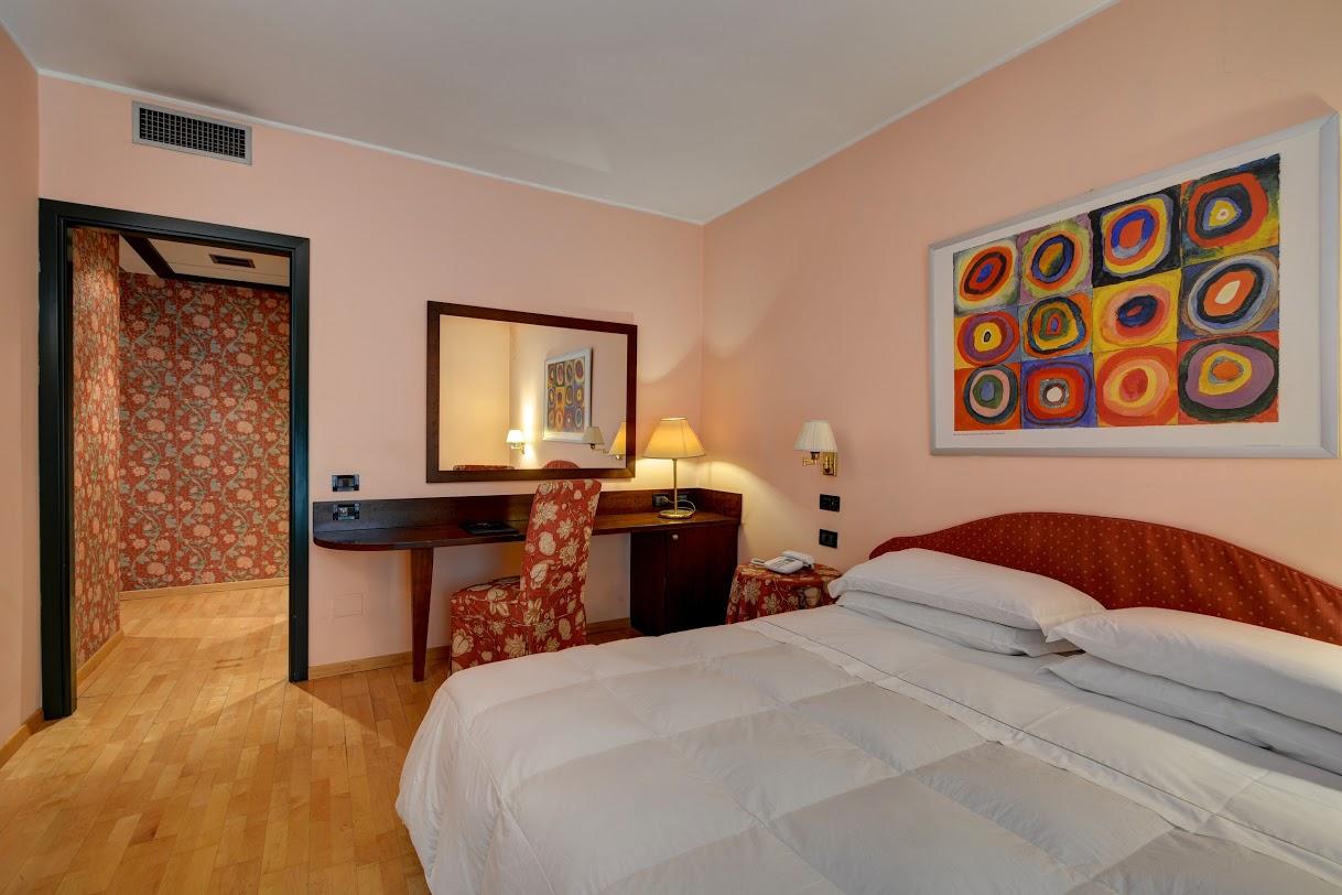 Hotel Due Mondi Турин Экстерьер фото