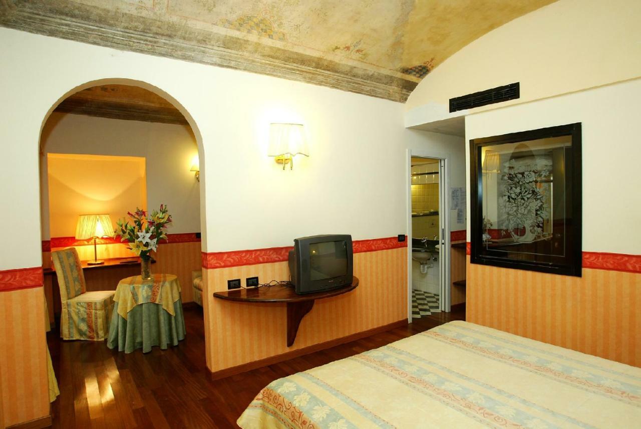 Hotel Due Mondi Турин Экстерьер фото